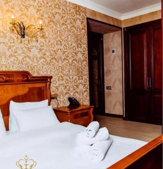 デラックスルーム, Royal Antique Boutique