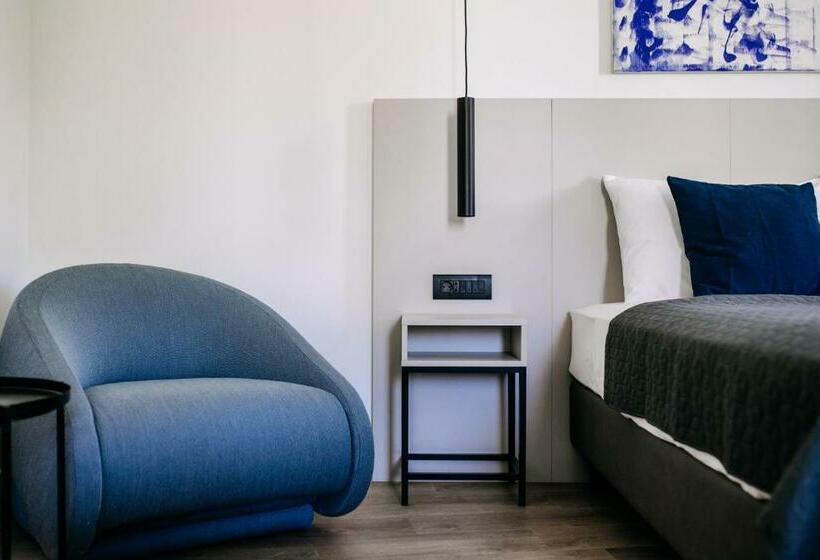 חדר דלוקס, Kala Luxurys By Duhomes