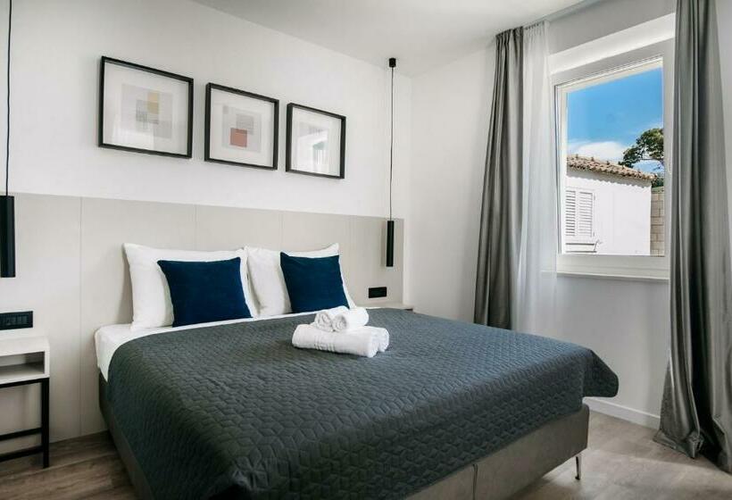 חדר דלוקס נוף לים, Kala Luxurys By Duhomes