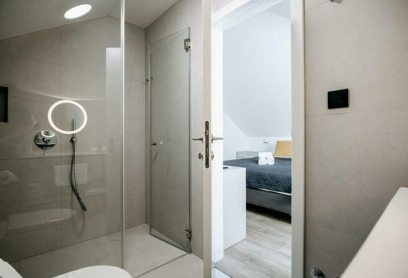 חדר סופריור, Kala Luxurys By Duhomes