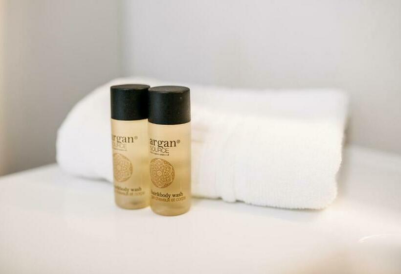 חדר סופריור, Kala Luxurys By Duhomes