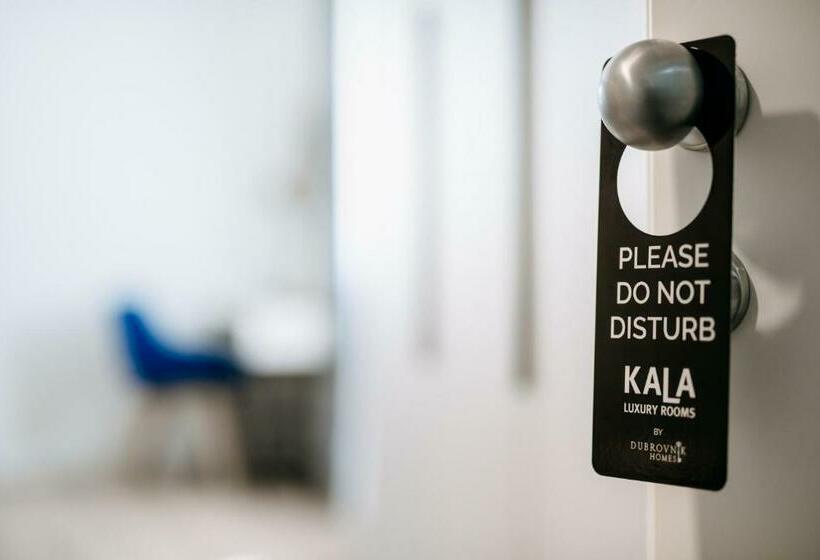 חדר דלוקס נוף לים, Kala Luxurys By Duhomes