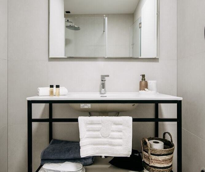 חדר סופריור, Kala Luxurys By Duhomes