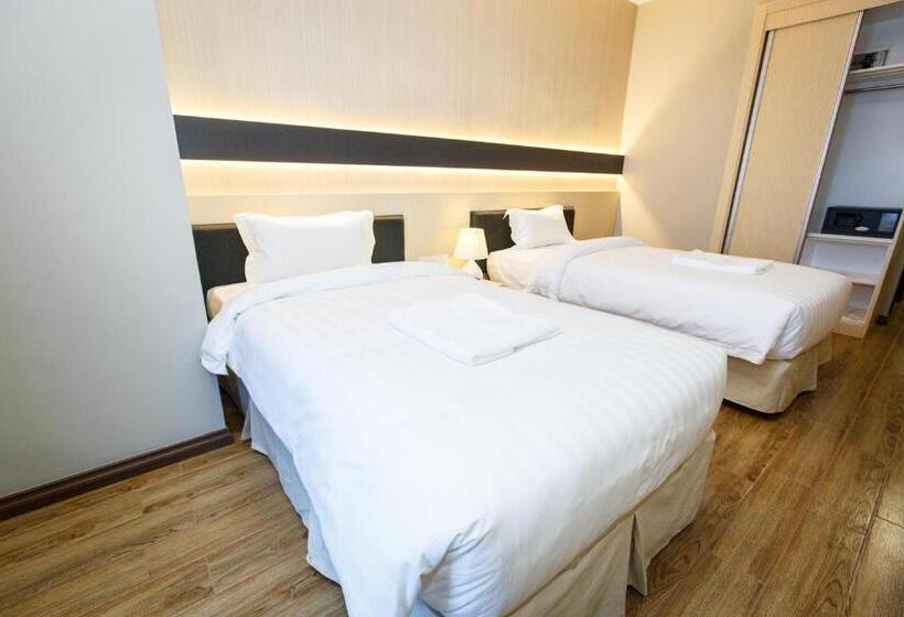 غرفة ديلوكس, Lintas Platinum