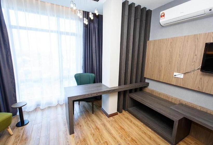 غرفة قياسية فردية, Lintas Platinum