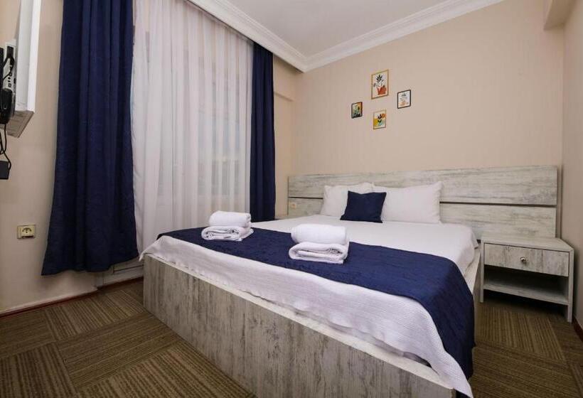 Triple Room Sea View, Melodi Butik Otel