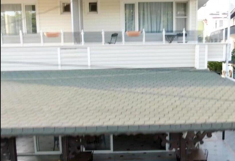 اتاق استاندارد با چشمانداز دریا, Melodi Butik Otel