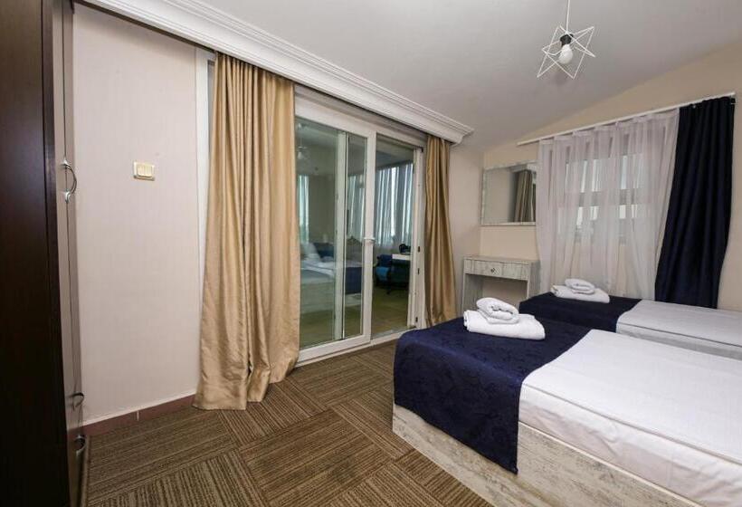 Семейный Номер Вид на Море, Melodi Butik Otel