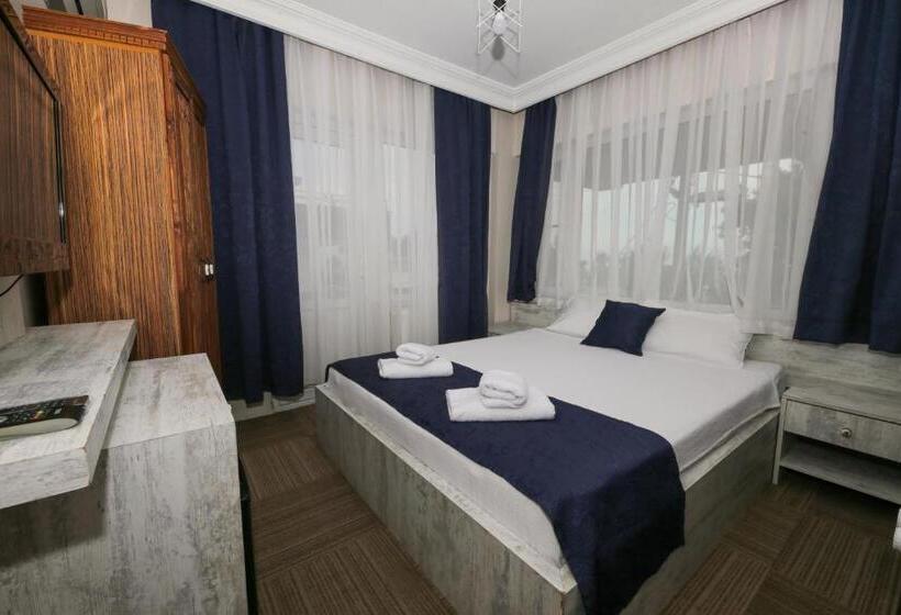 اتاق استاندارد با بالکن و چشمانداز دریا, Melodi Butik Otel