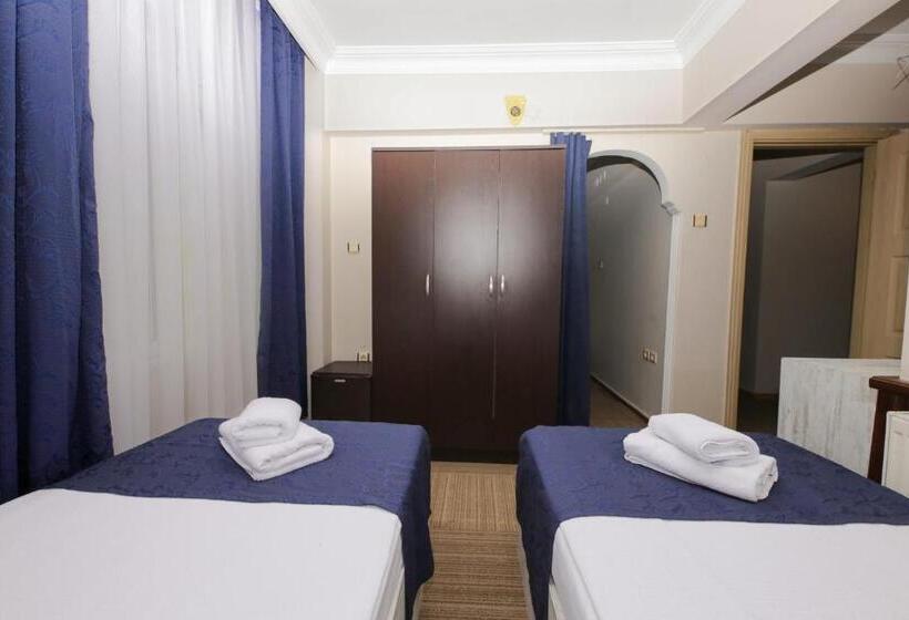 اتاق استاندارد با بالکن و چشمانداز دریا, Melodi Butik Otel