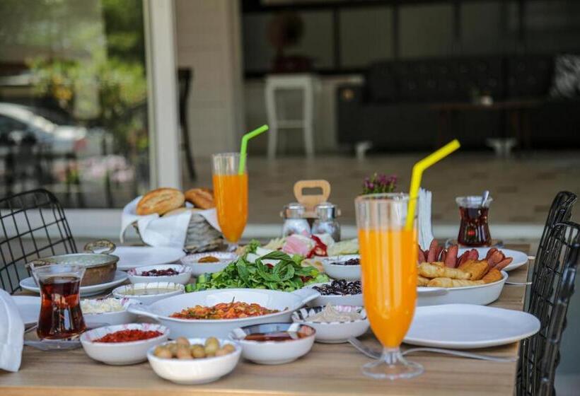 سوییت سوپریور, Melodi Butik Otel