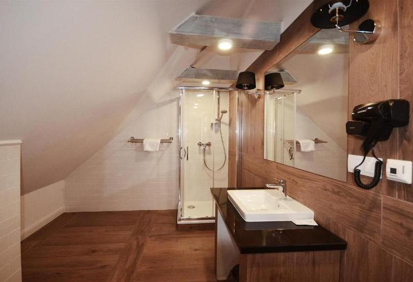 חדר פנטהאוז, Okrągłe Resort Ski & Safari