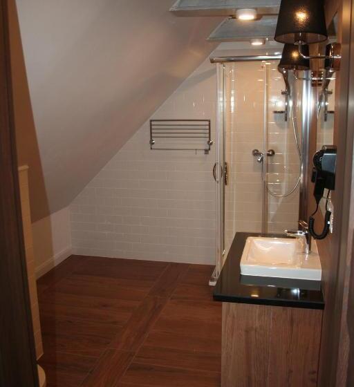 חדר פנטהאוז, Okrągłe Resort Ski & Safari