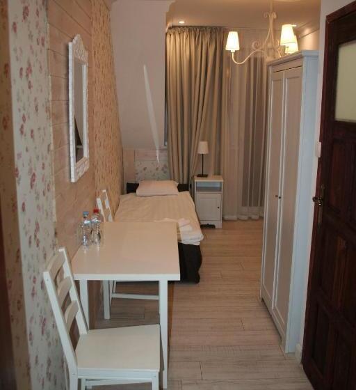 Comfort room with balcony, Okrągłe Resort Ski & Safari