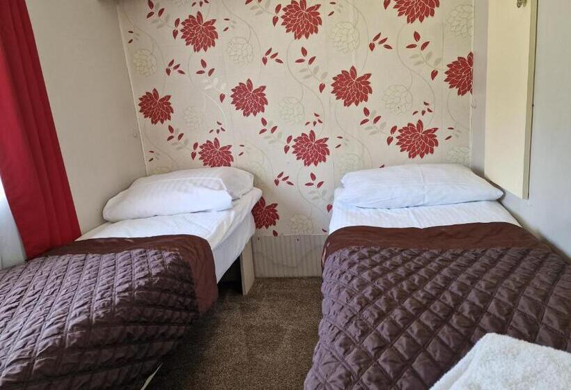 בית, חדר שינה 1, Okrągłe Resort Ski & Safari