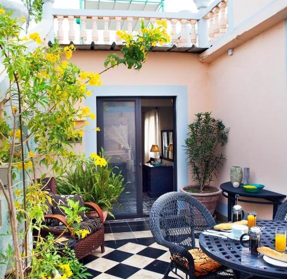 سوییت جونیور, Rooftop Boutique Hotel Adults Only