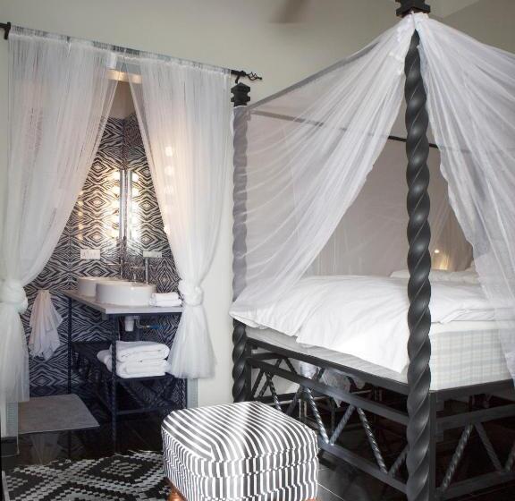 سوییت سوپریور, Rooftop Boutique Hotel Adults Only