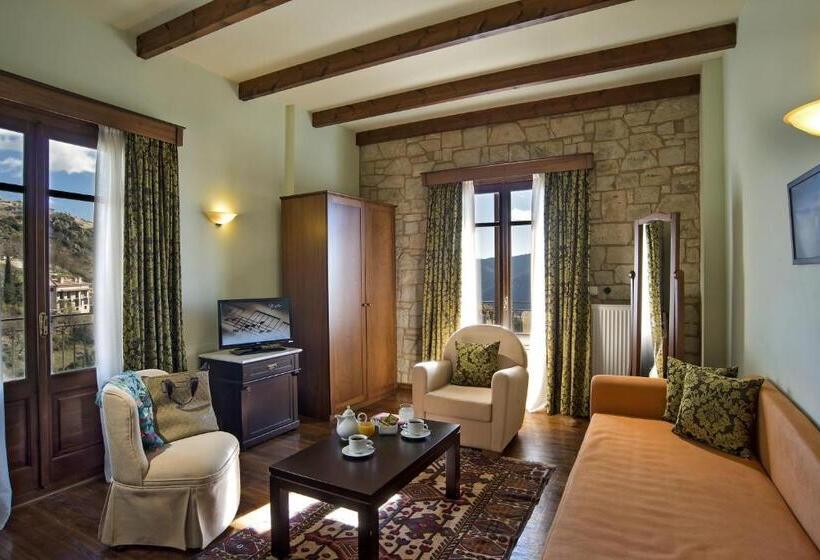 اتاق خانوادگی, Alpen House Hotel & Suites