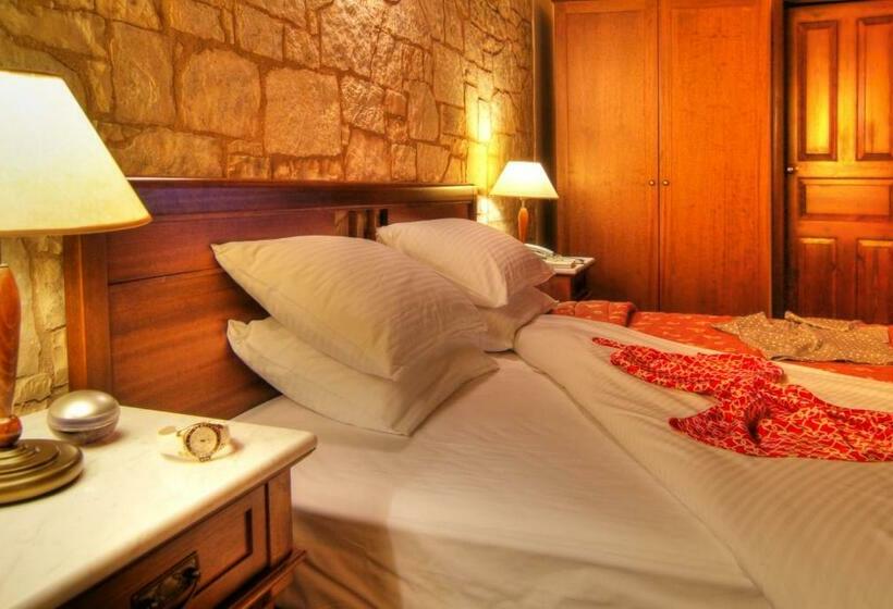 اتاق استاندارد, Alpen House Hotel & Suites