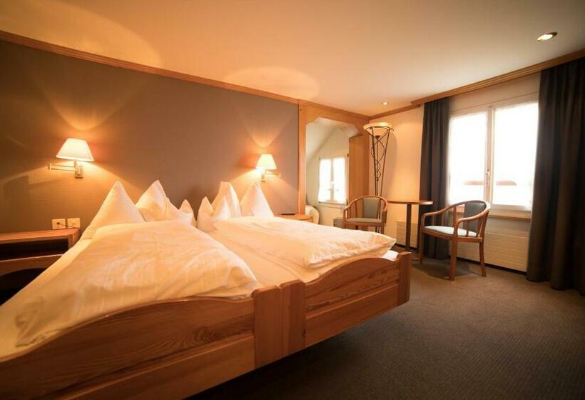 スタンダードルーム, Friedheim