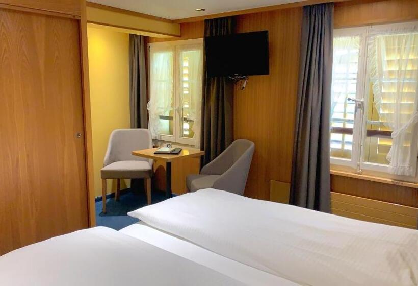 エコノミールーム, Friedheim