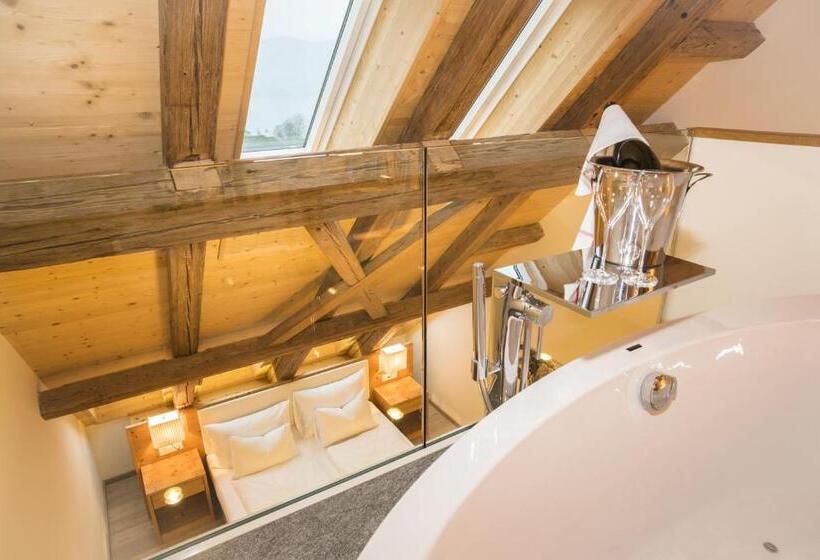 ハイドロマッサージバス付きスイート, Friedheim