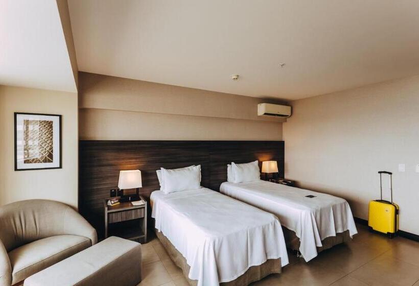 غرفة سوبيريور مطلّة علي البحر, Golden Tulip Natal Ponta Negra