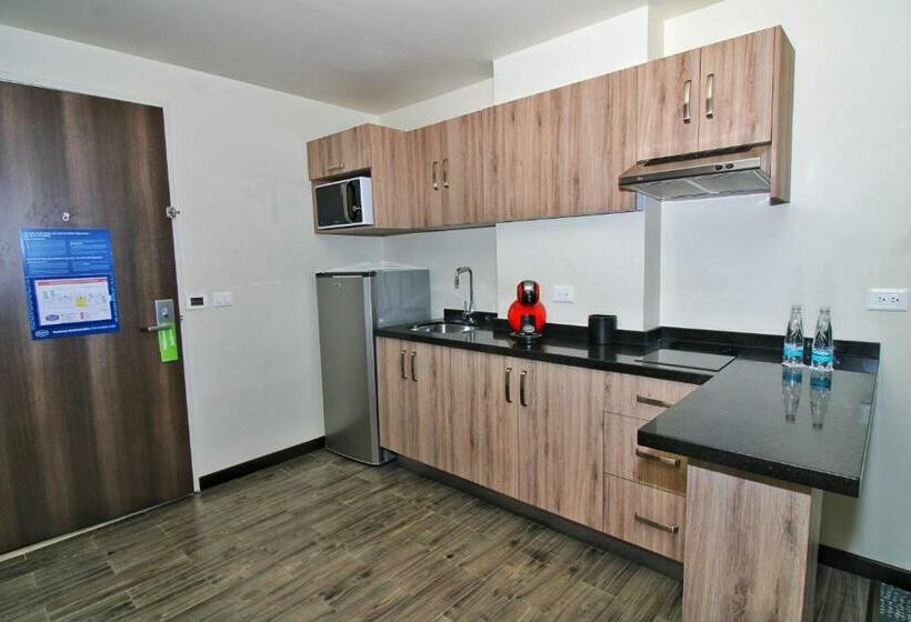 جناح سرير كينج, Hampton Inn & Suites By Hilton Salamanca Bajio