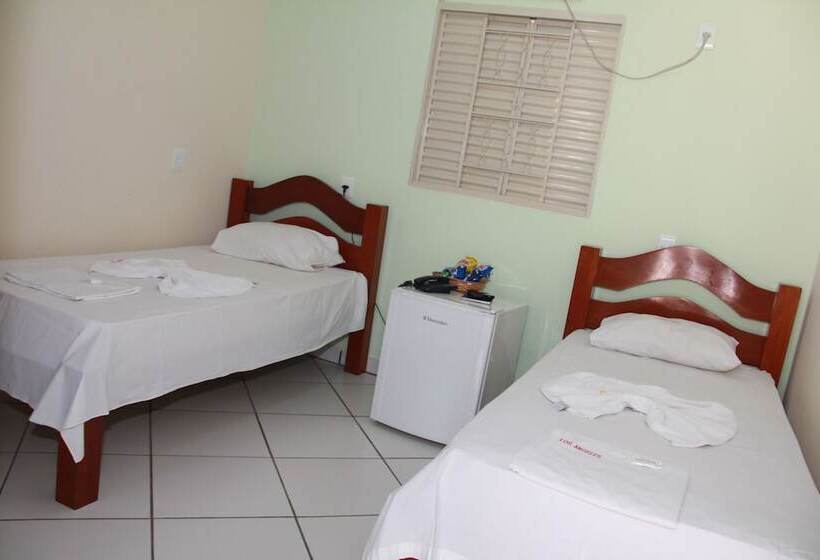 غرفة قياسية, Los Angeles