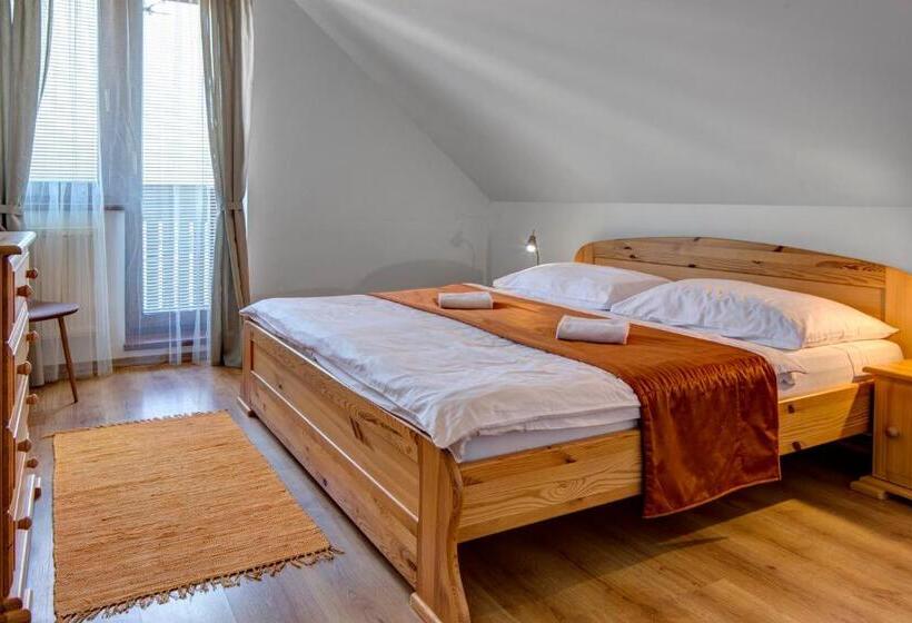 침실 1개 발코니 아파트, Penzion Drak