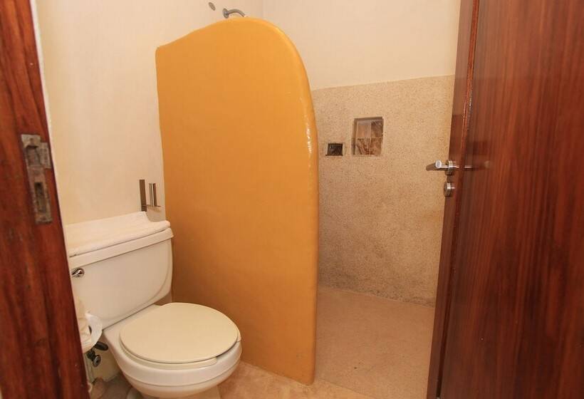 غرفه قياسيه سريرين مزدوجين, Plaza Tangolunda