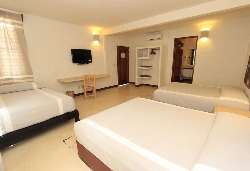 غرفة كومفورت ثلاثية, Plaza Tangolunda