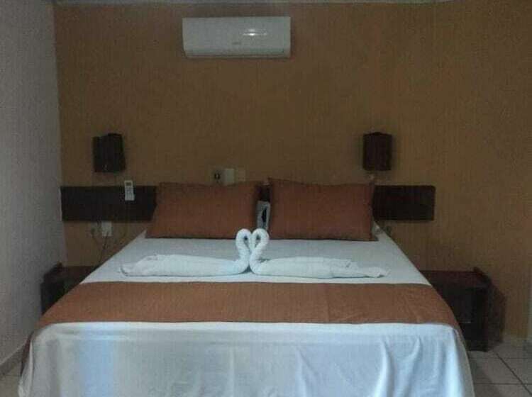 کلبه ییلاقی, Praia Do Encanto