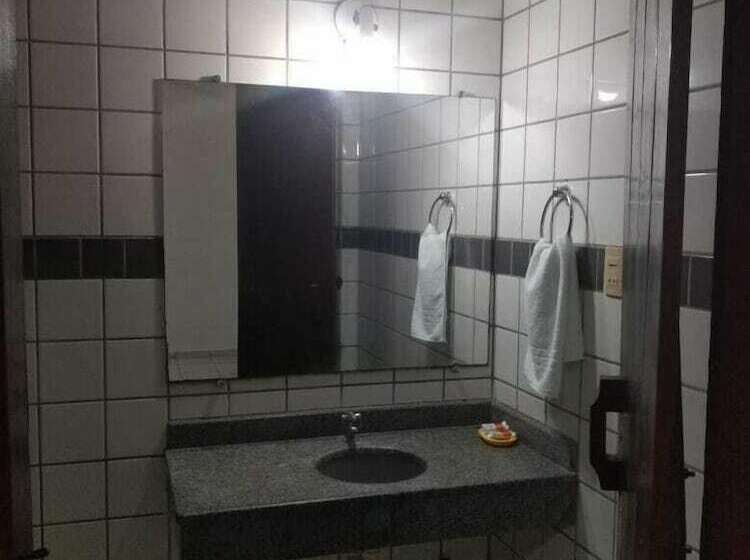 سوئیت با بالکن, Praia Do Encanto