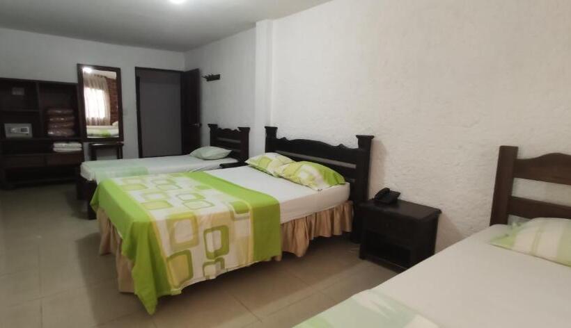 4인용 스탠다드 룸, Campestre Umpala