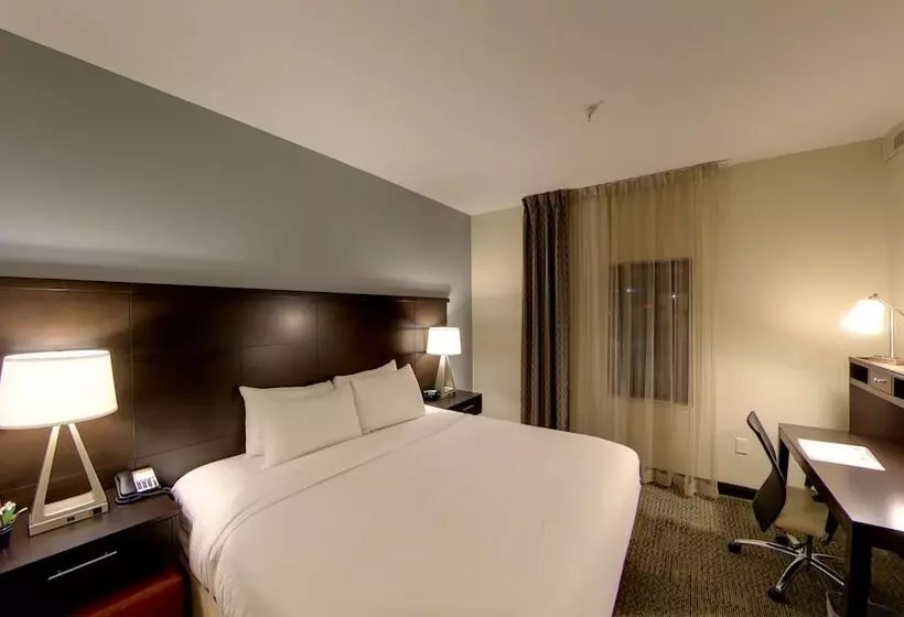 身障者適用スイートルーム, Staybridge Suites Ann Arbor   Research Parkway, An Ihg