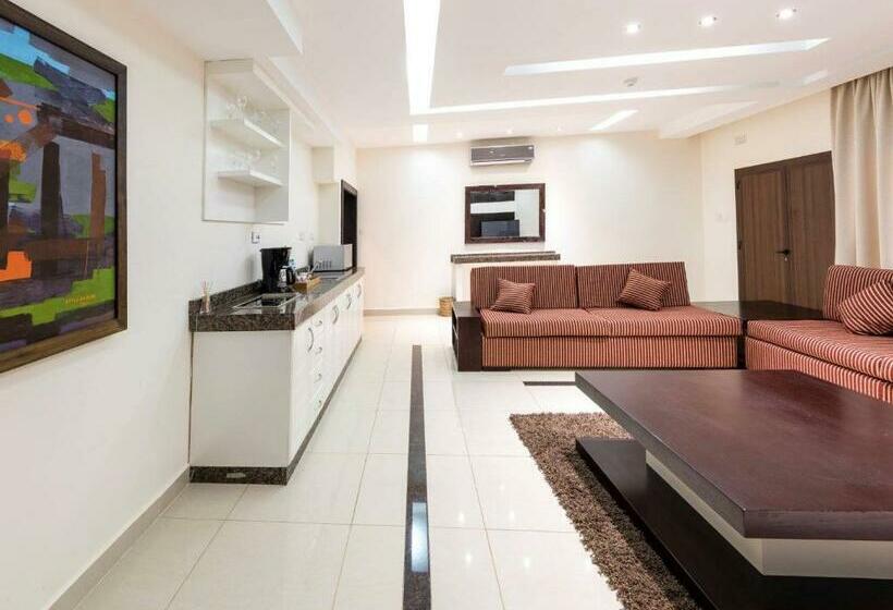 سوییت اجرایی, Twangale Resort & Spa