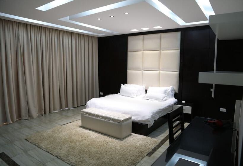 سوییت اجرایی, Twangale Resort & Spa