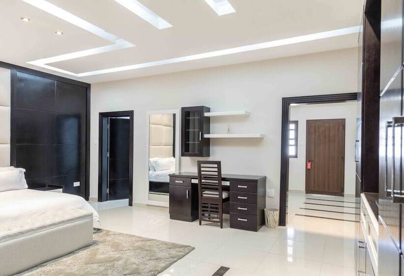 سوییت اجرایی, Twangale Resort & Spa