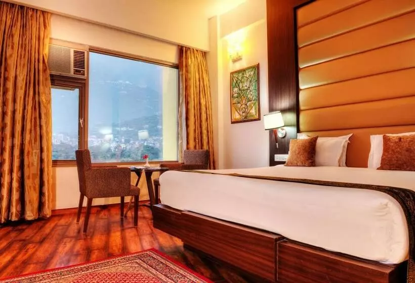 Deluxe-huone, Lemon Tree Hotel, Katra
