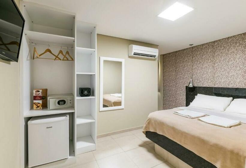 デラックスルーム, Novohotell Recife