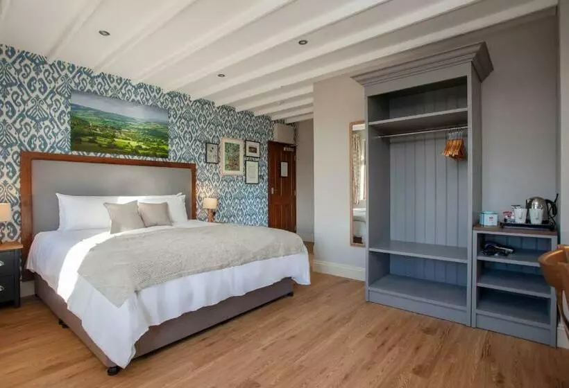 スーペリアールーム, The Woodborough Inn