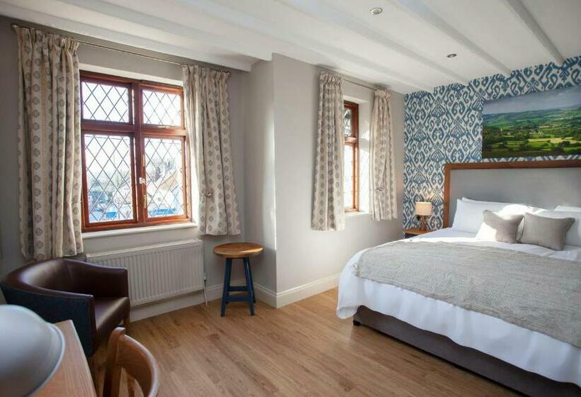 Номер Superior, The Woodborough Inn