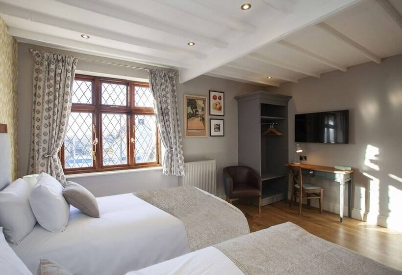 غرفة قياسية, The Woodborough Inn