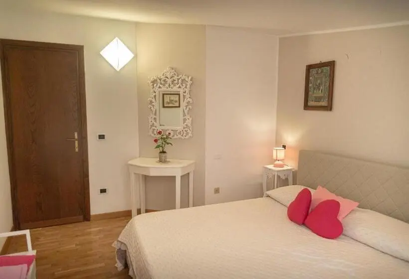 デラックスルーム, B&b Il Chiostro Assisi