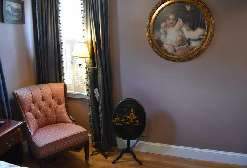 جناح عائلي, Silsbee S By Daniels House