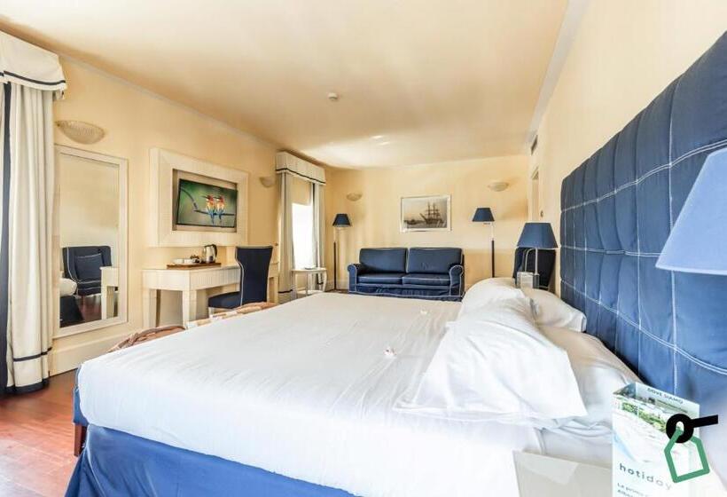 اتاق لوکس با چشمانداز دریا, Hotiday Room Collection Livorno Mascagni