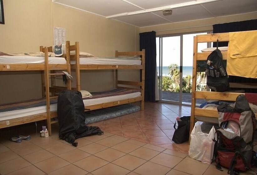 מיטה בחדר משותף, Island Vibe Jeffreys Bay