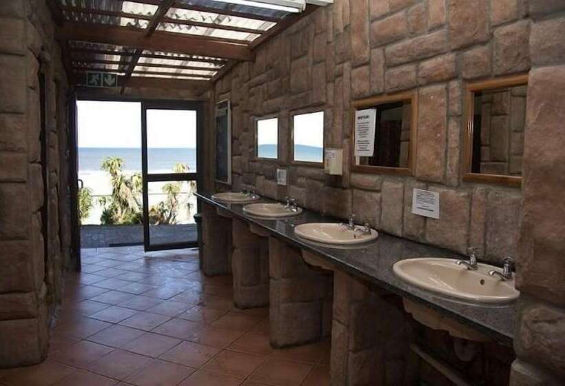 Кровать в Общей Комнате, Island Vibe Jeffreys Bay