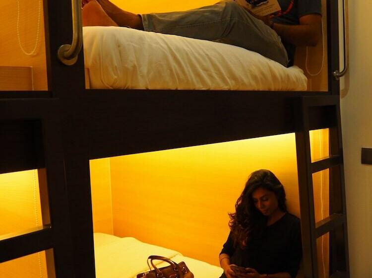 מיטה בחדר משותף, Star Anise Boutique Capsule